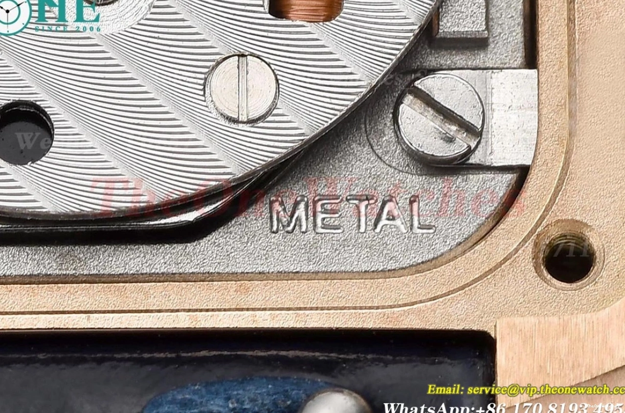 Silver 21.2mm RG Tank Blue Quartz Dial LE 8848F Française 0304